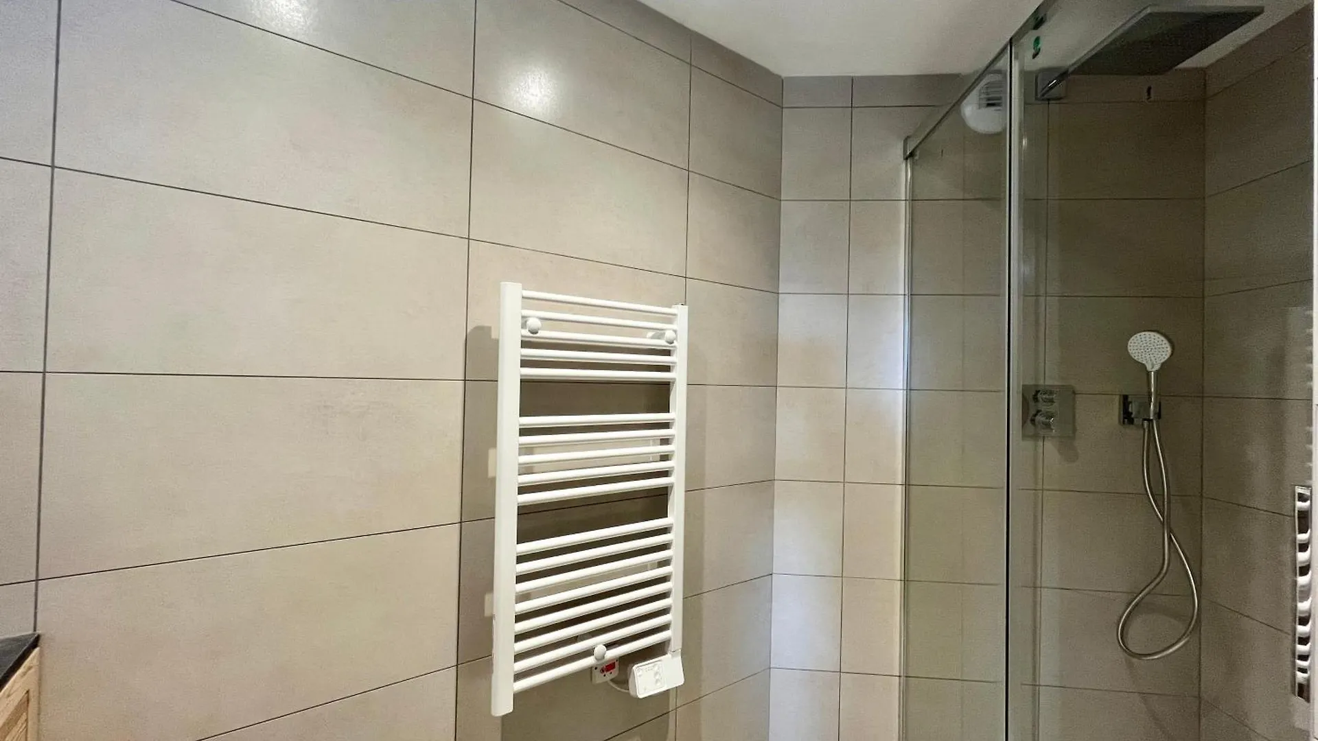 דירה אלפה ד'הואז Homency - Residence Cachemire A304