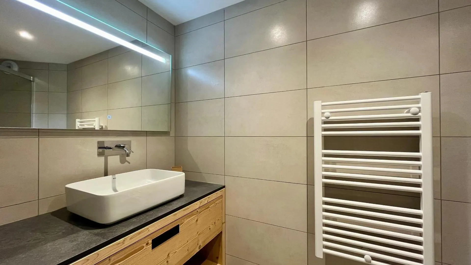 אלפה ד'הואז Homency - Residence Cachemire A304 דירה אלפה ד'הואז